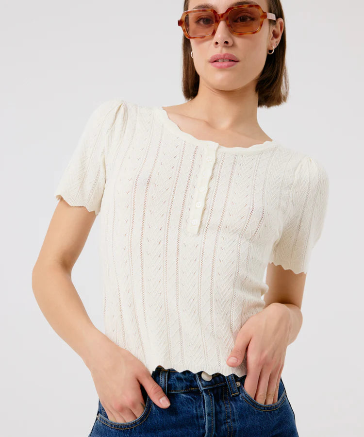 Pull Camelia