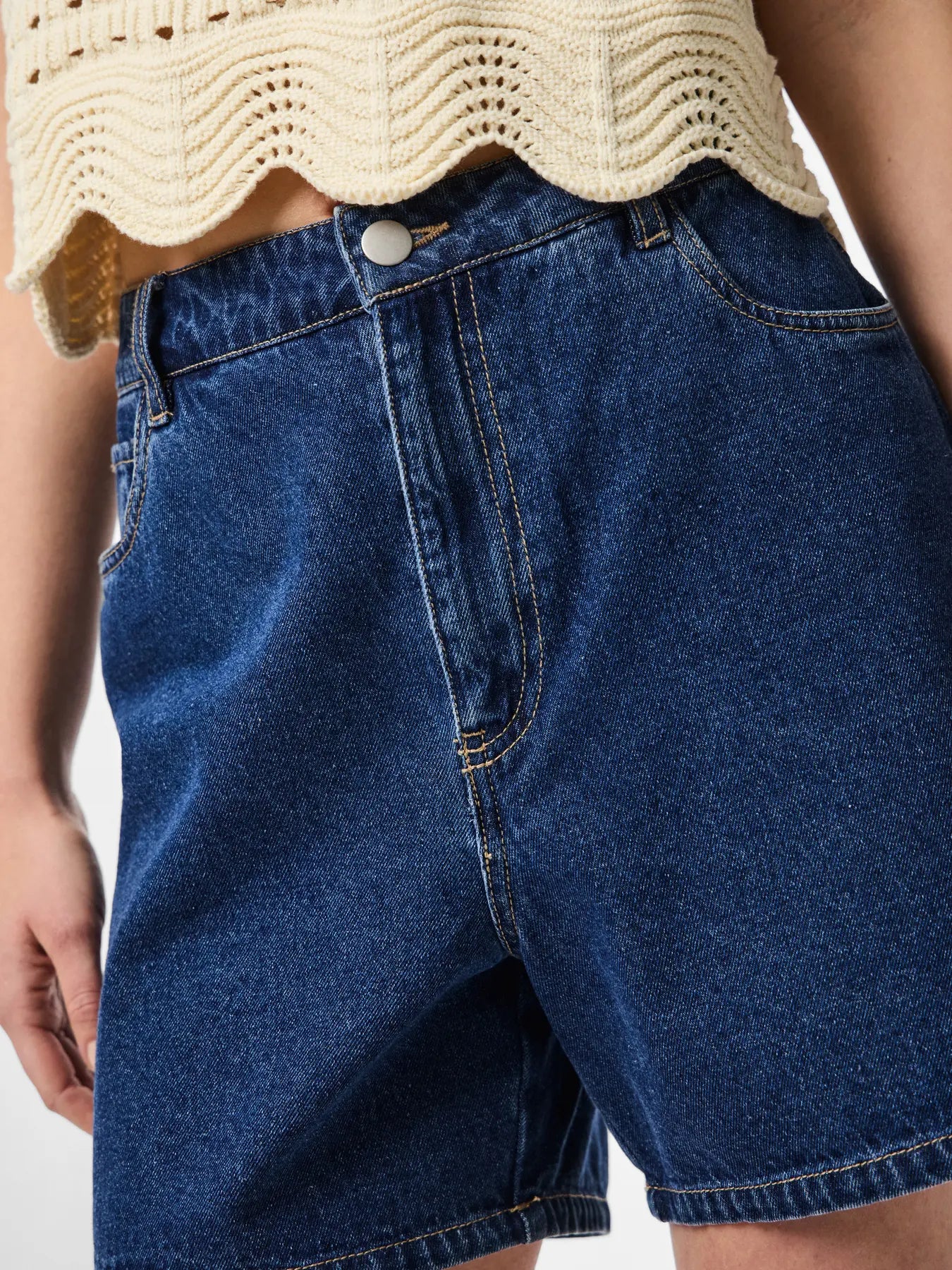 Short Abbi