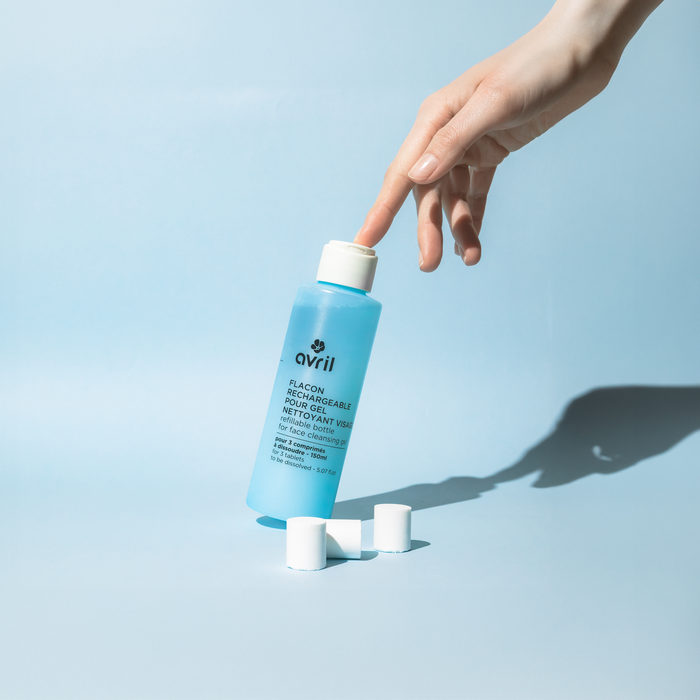 Flacon rechargeable pour démaquillant yeux