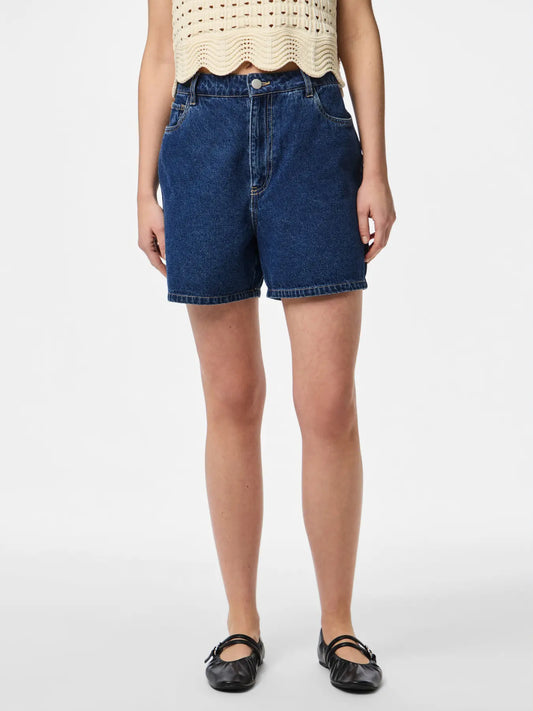 Short Abbi