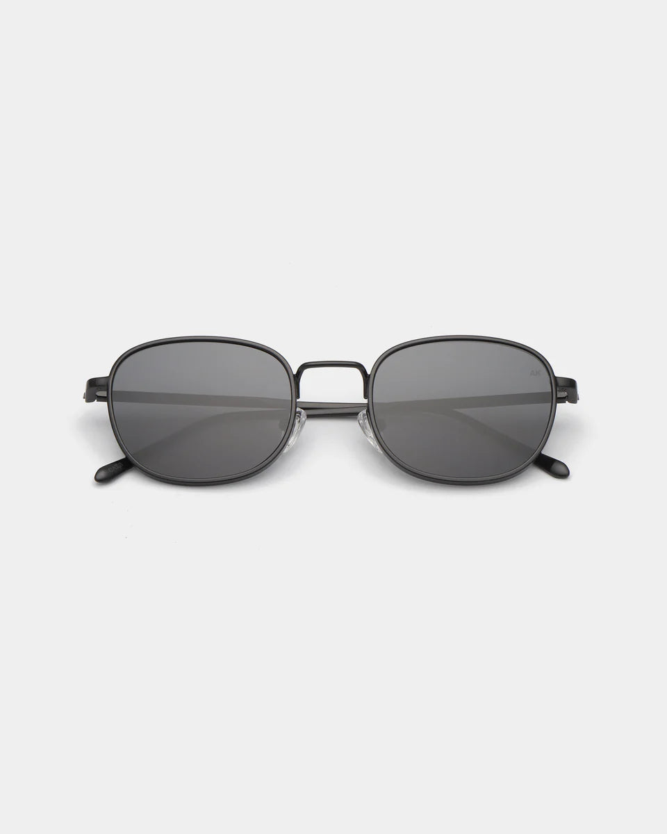 Hello / Black