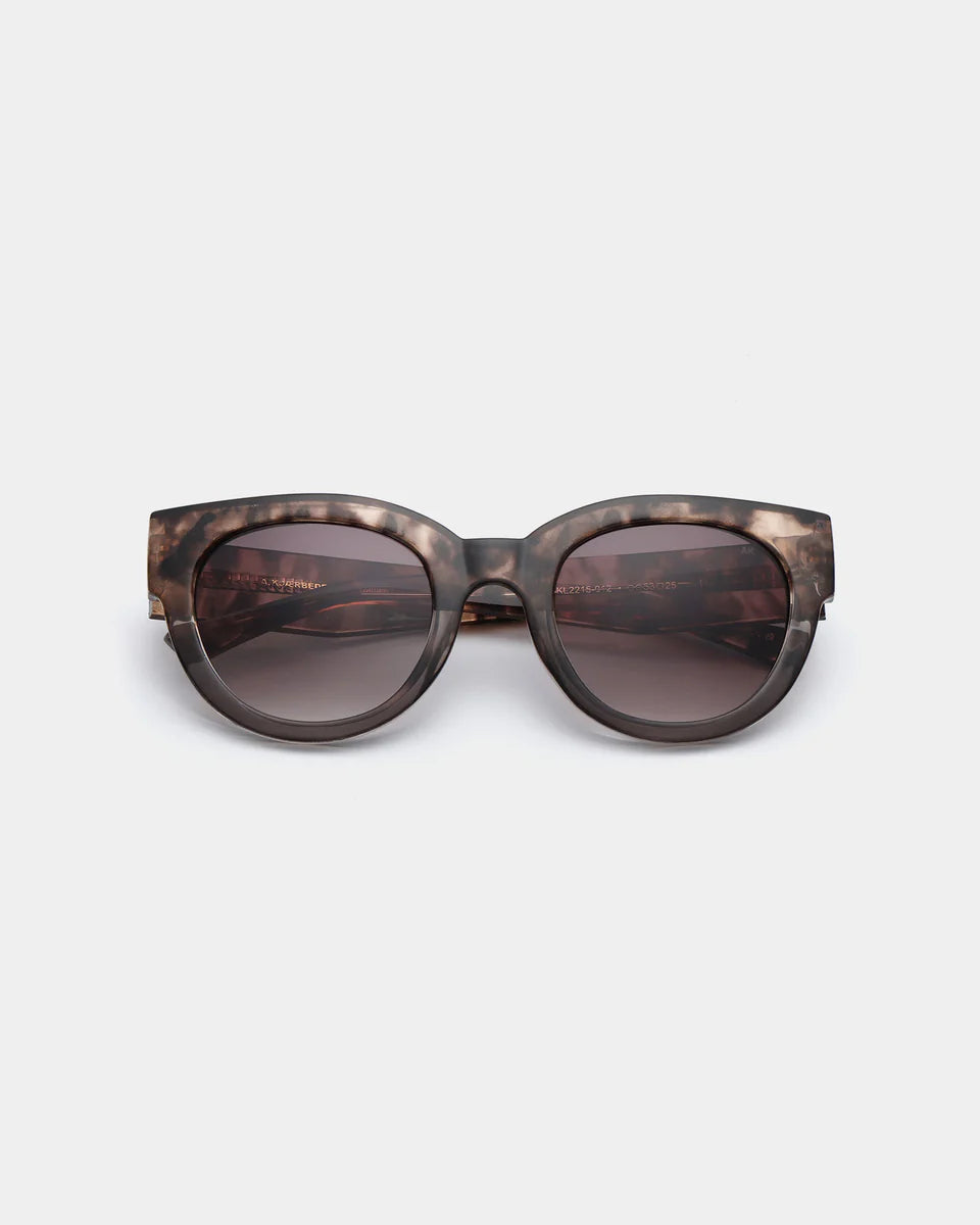 Lilly - Coquina