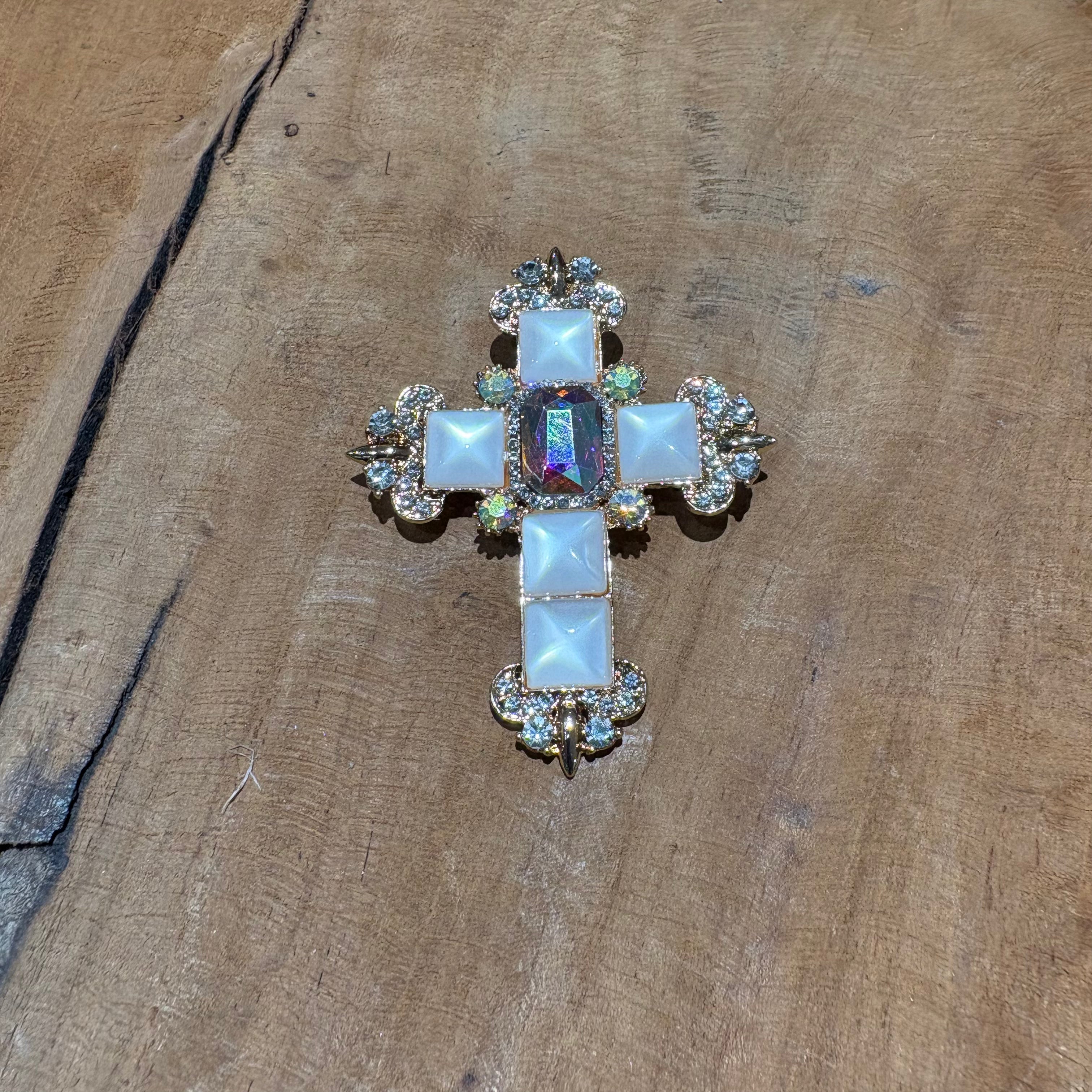 Broche croix